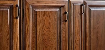 Kitchen cabinet refinishing service